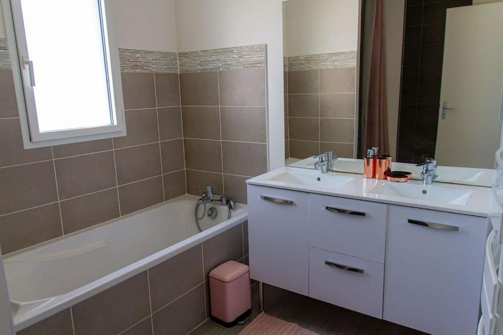 Villa Avec Piscine Chauffee Trois Chambres Saint-Sulpice-de-Royan Eksteriør billede